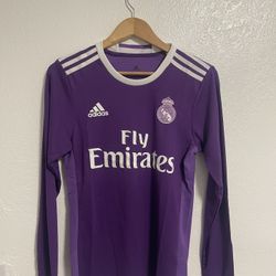 Real Madrid Jersey 17/18 long Sleeve SIZE SMALL 