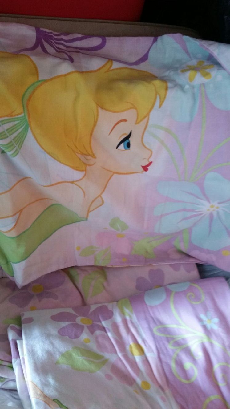 TINKERBELL TWIN SIZE Reversible comforter bed set