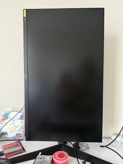 LG QHD 27" UltraGear Gaming Monitor with G-Sync
