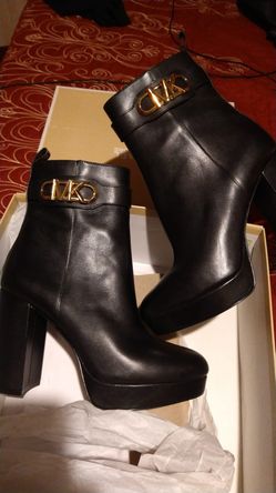 Michael Kors Womens Heels
