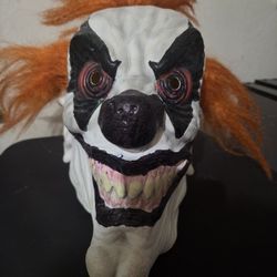Scary Clown Mask 