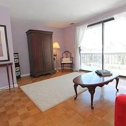 Armoire / Wardrobe / TV Cabinet