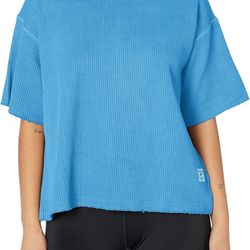 Reebok Women's Natural Dye Tee Size large 