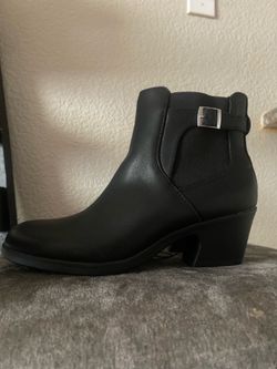 New Black Boots