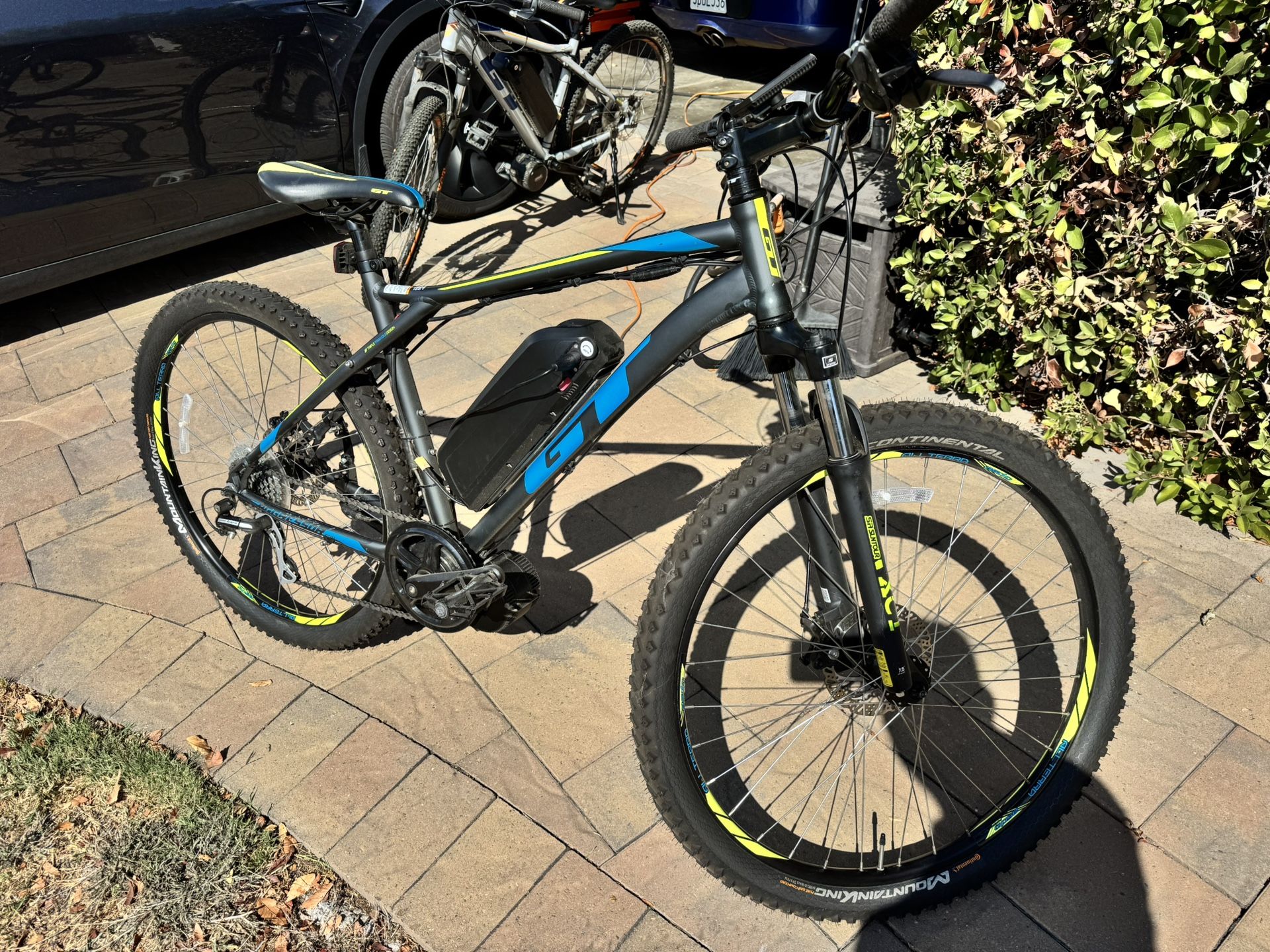 Elec Mountain Bike On Sale
