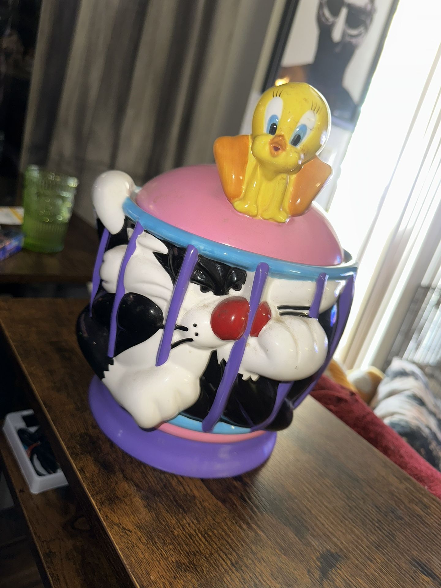 Sylvester and tweetie bird cookie jar