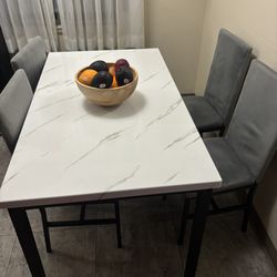 Dining Table Set for 4, 5-Piece Marble DiningTableSet with 4 Velvet Metal Frame Chairs