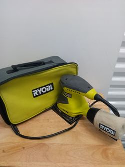 Ryobi Electric Sander with Carrying Bag