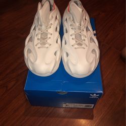 Adidas Adifoams Q