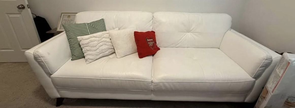 Rooms To Go Leather Sofa