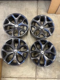 OE Dodge Challenger wheels (Set)