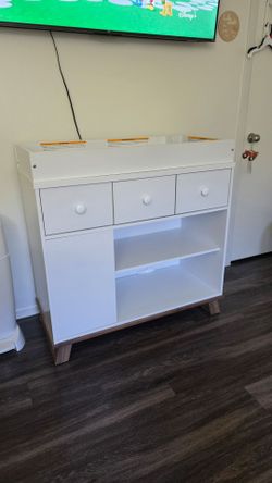 Modern Nursery Changing Table Dresser Combo – White & Vintage Driftwood – Excellent Condition
