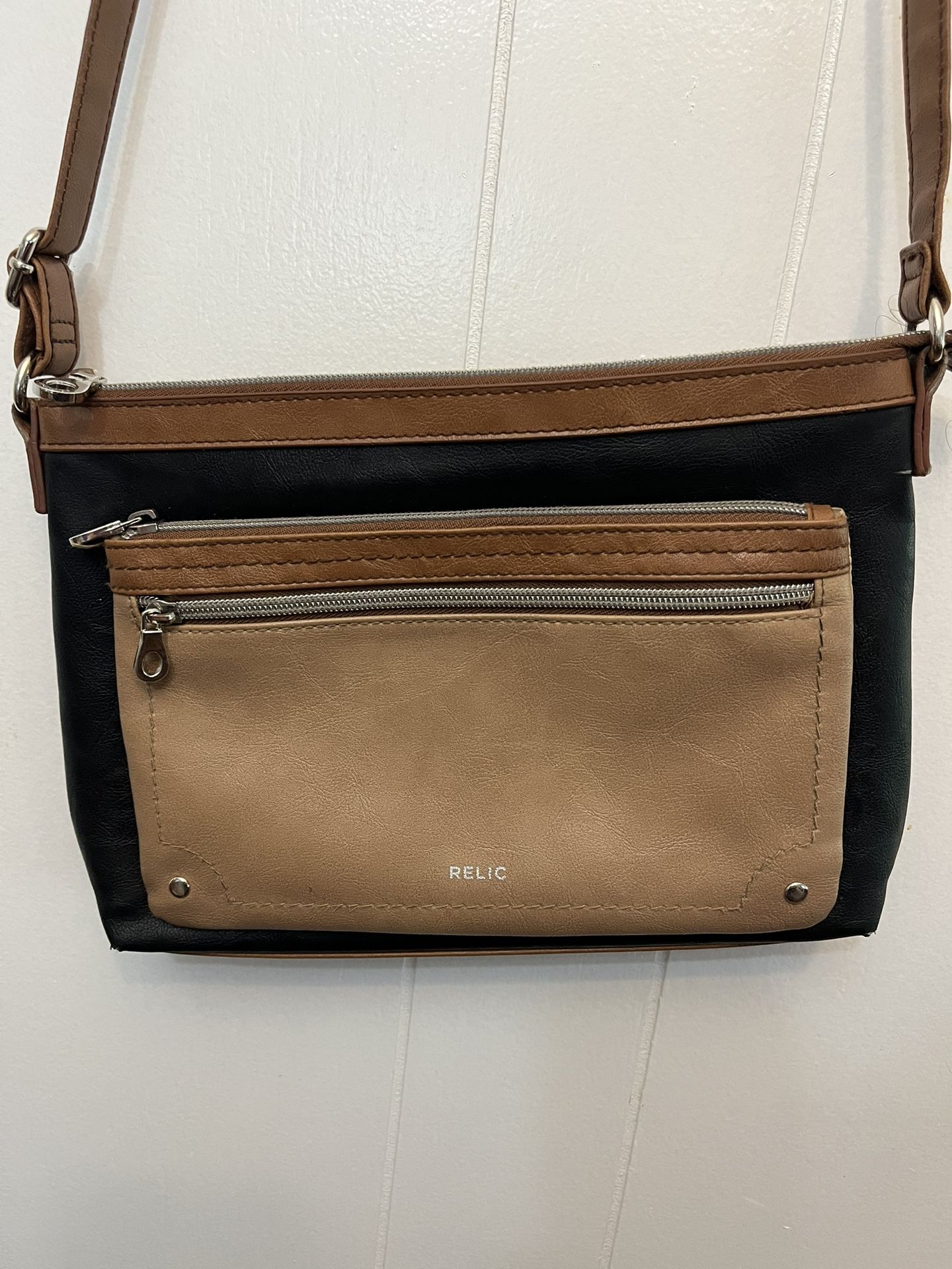 Relic Crossbody