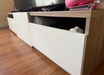 Tv stand free