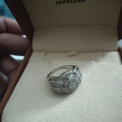 Wedding Ring Set Beautiful Condition 