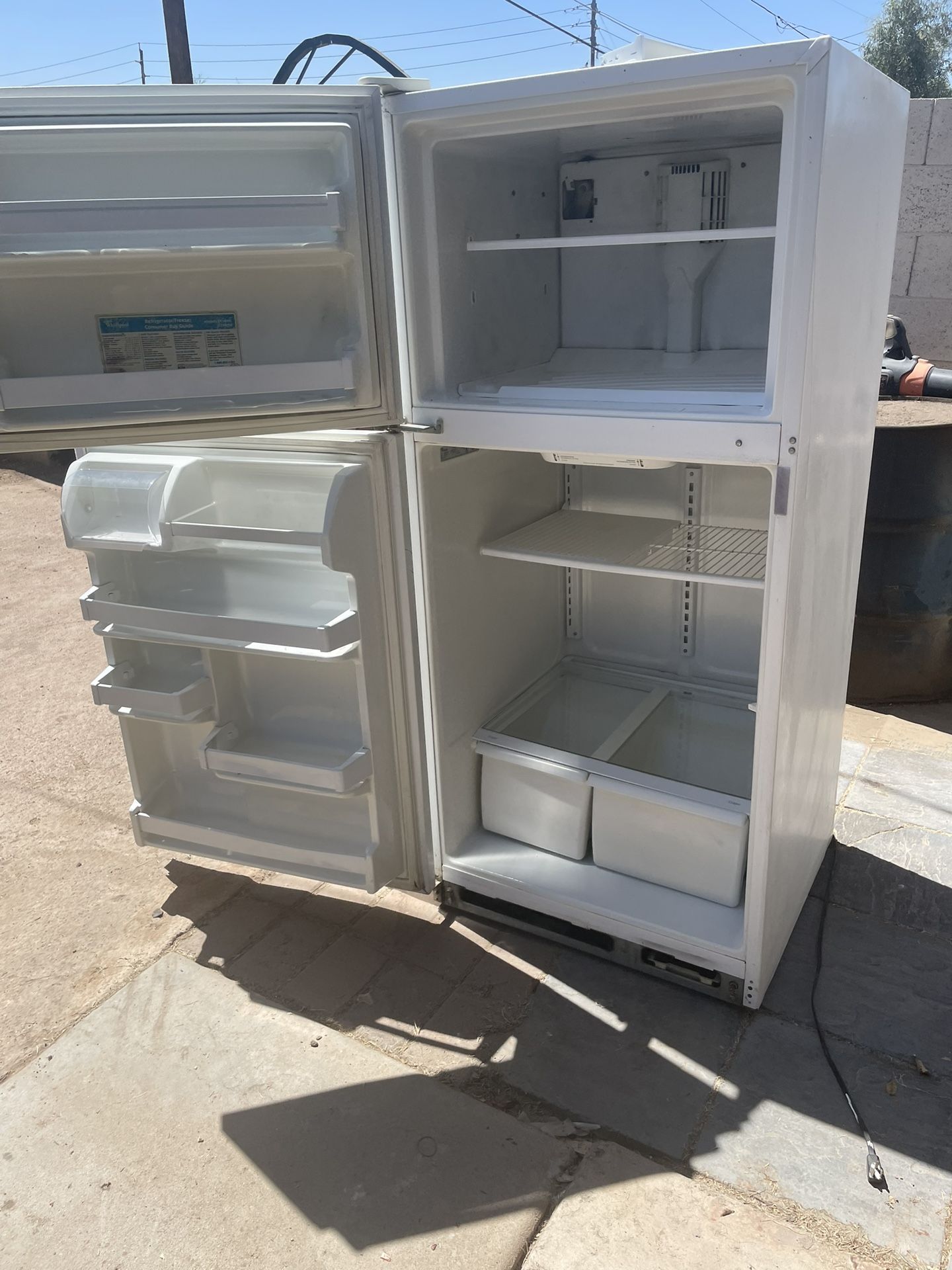 Refrigerator