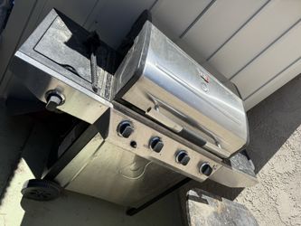 Grill with Wheels