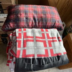 Travel Pillow & Blanket, Great Shape