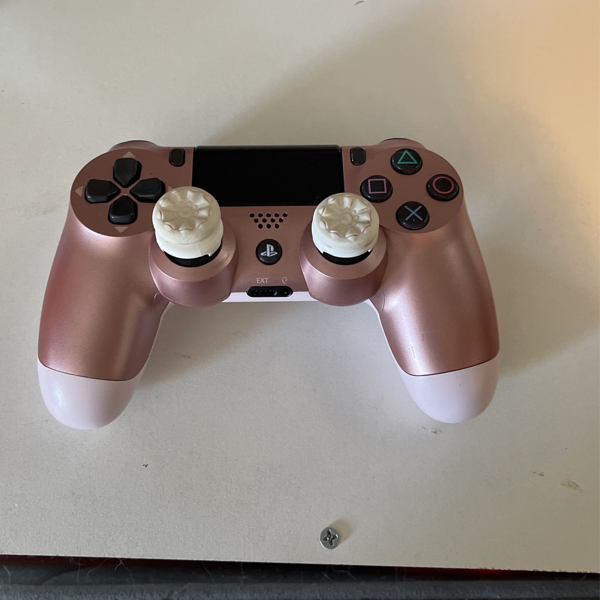 PS4 Controller