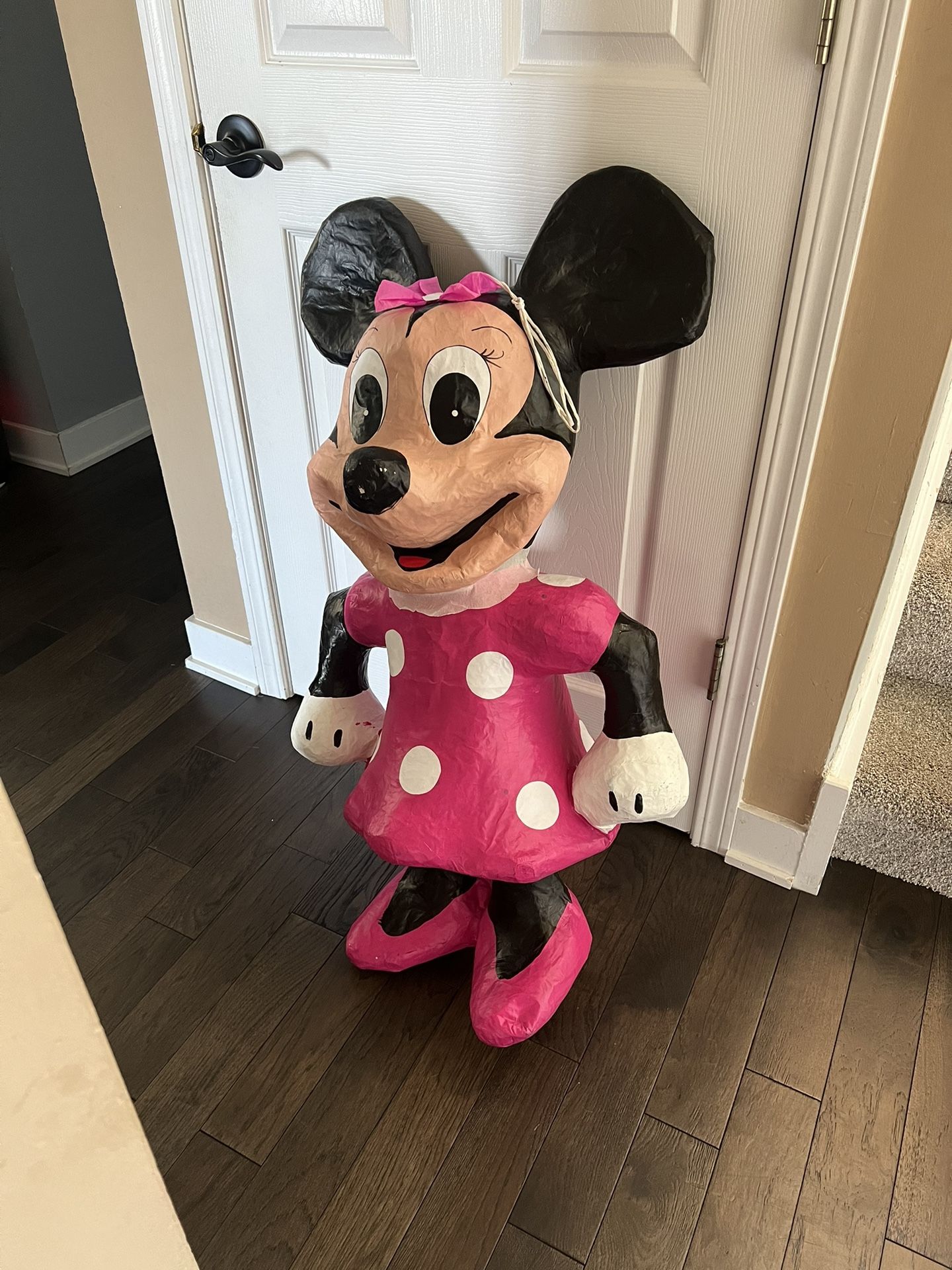 Minnie Mouse Piñata