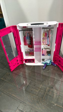 Barbies closet