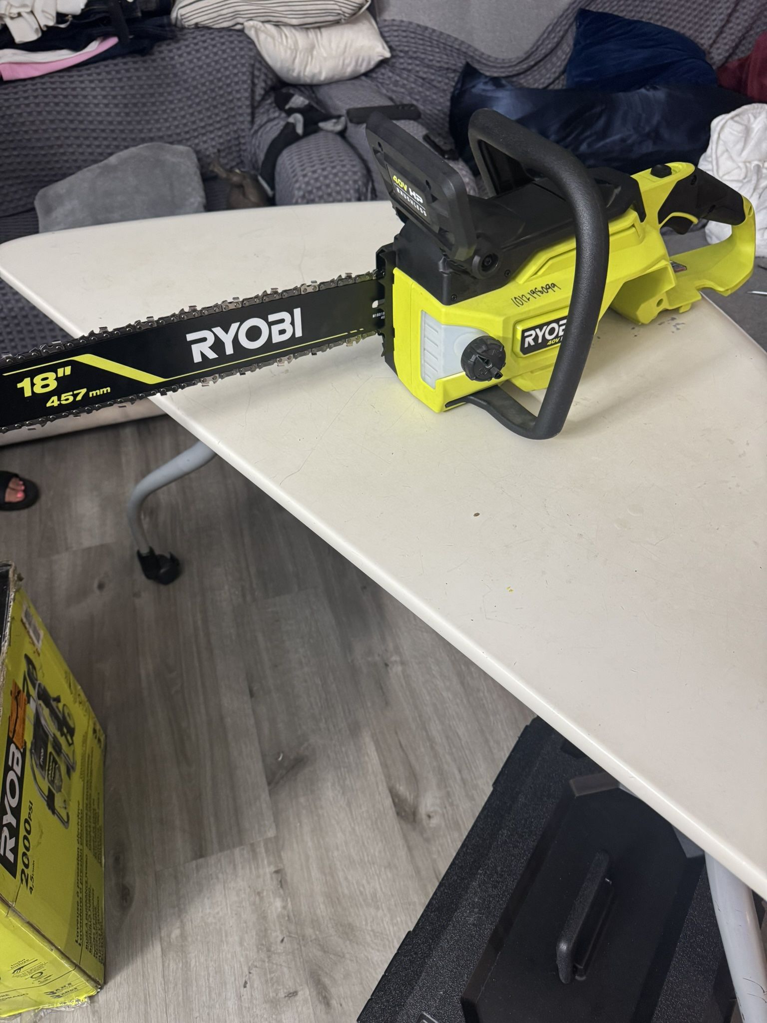 Ryobi 40V Brushless 18 Inch Chainsaw Kit