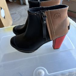 Sorel Medina boots 
