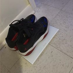 Nike Air Jordan 11 CMFT Low Shoes Black Red White "Bred.  Size:10:5