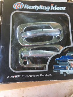 Door handle for truck