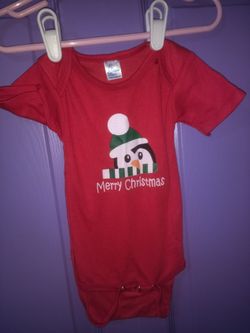 Penguin baby onesis Christmas themed size 9-12 m