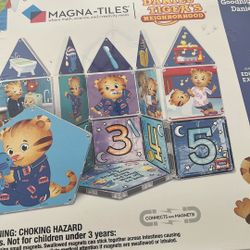 Daniel Tigers Neighborhood Magna Tiles