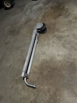 Metal Boat Trailer Tongue Jack with Wheel