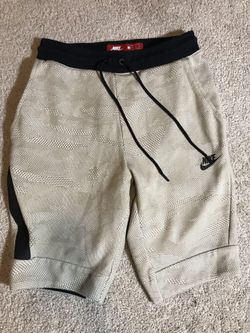 Nike tech fleece shorts