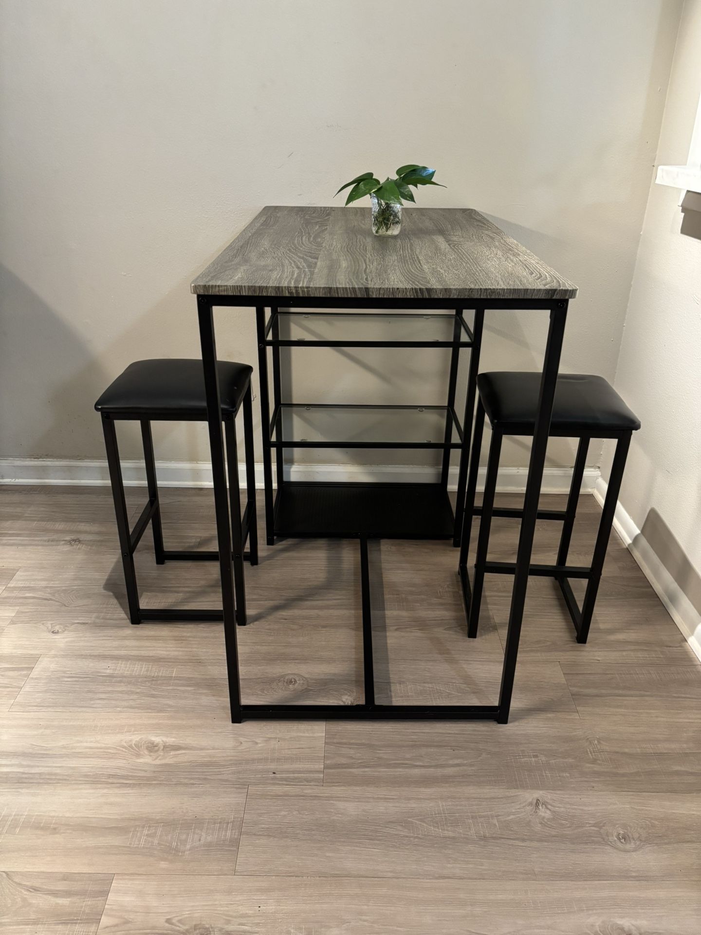 $60 - Kitchen/Living Room - Bar Table Dining Set for 2