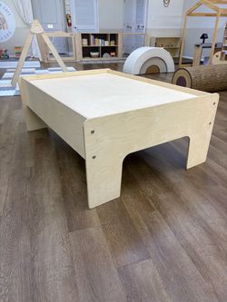 Little Colorado Montessori style table