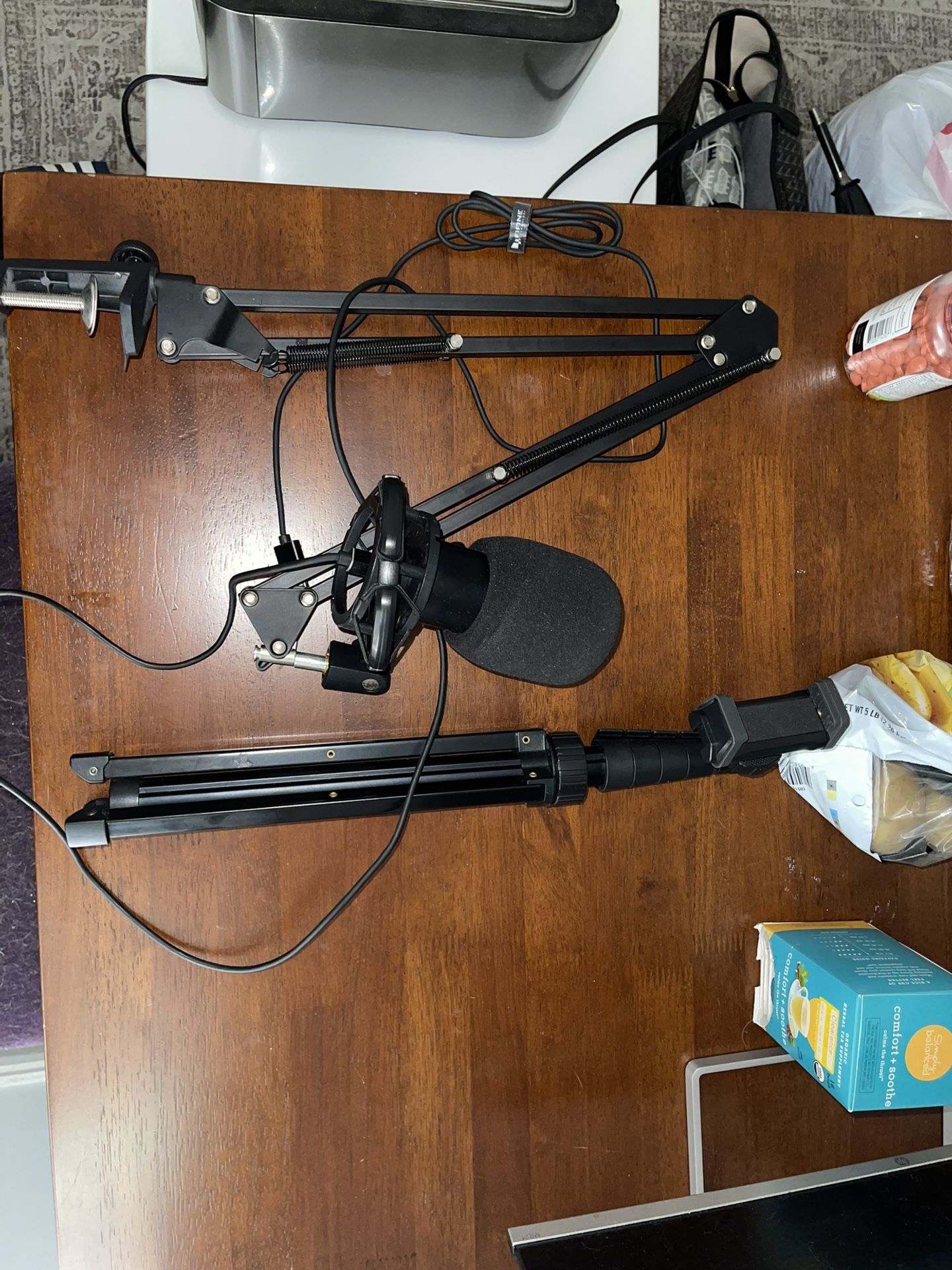 Mic And Phone Stand 5 Ft