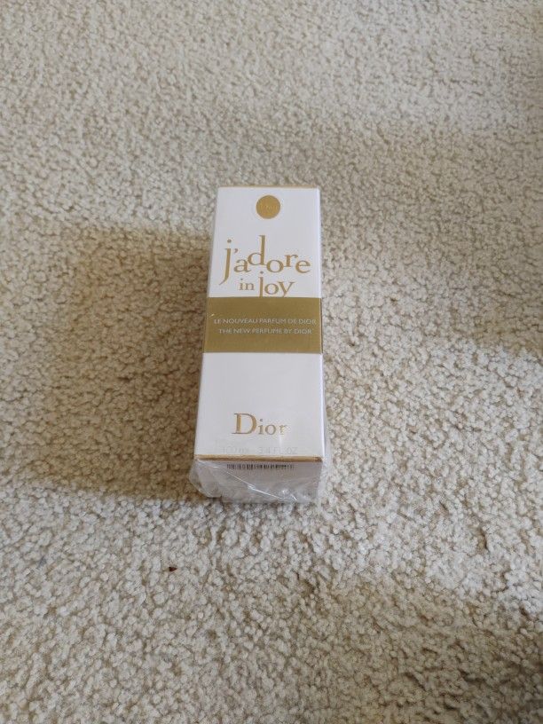 Open Perfumed Box