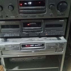 Kenwood Stereo System Works 100 Percent PRICE IS FIRM 