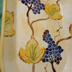 Vintage JRM ceramica oblong serving platter 18x10 made in italy. Minor chip on the underside of the handle as noted in photo.