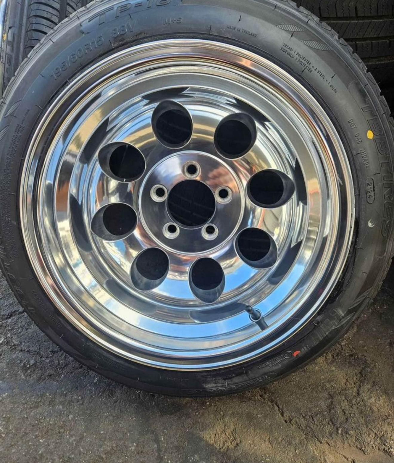 Vendo set De Rines Nuevos 15*10 Para Toyota Runer Y For Ranger De 5 Birlos Con Llantas Nueva