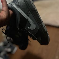 Nike Dunk low Symbiote