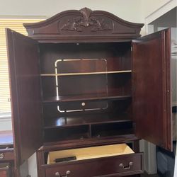 dresser/night Stand 