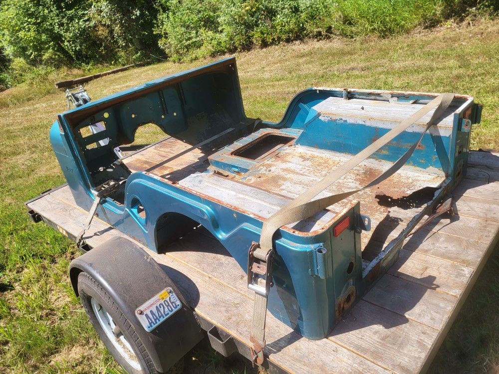 Cj5 Tub for Sale in Graham, WA OfferUp