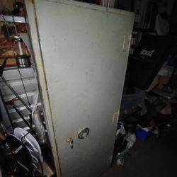 This Is A Vintage Safe Fireproof