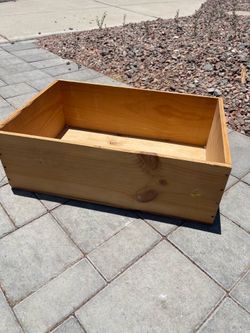 Woo crate box