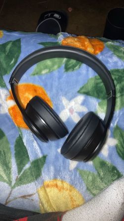 Beats Solo 4