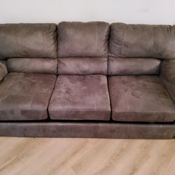Beautiful Comfortable Sofa for Sale – Great Condition & Ready for a New Home