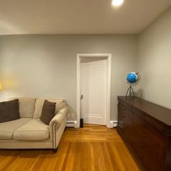 Free Love Seat