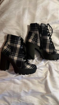 6 1/2 Jessica Simpson boots new