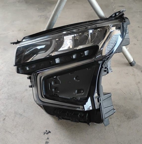 Part 2021 Chevy Suburban RS OEM